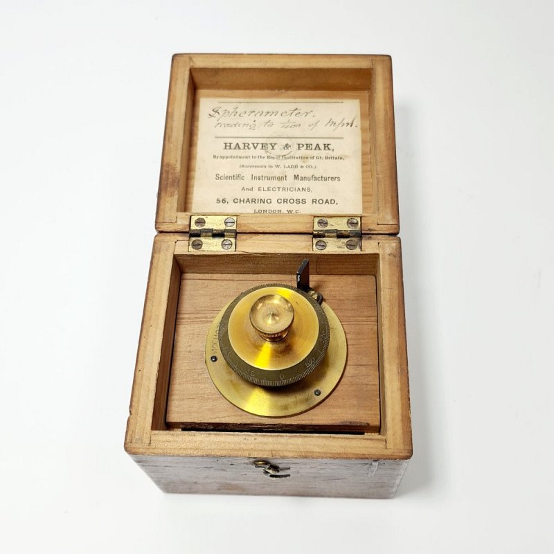 Spherometer In Case