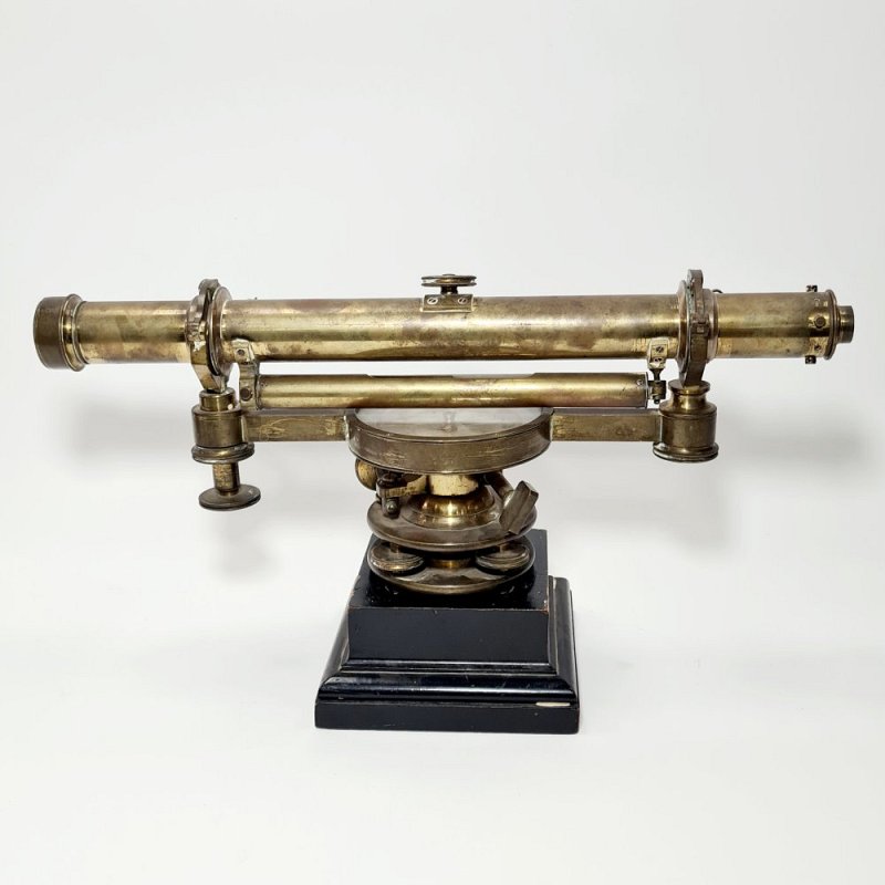 Antique Thoedolite On Stand