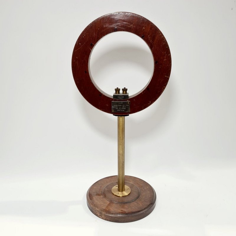 Electrical Coil On Stand