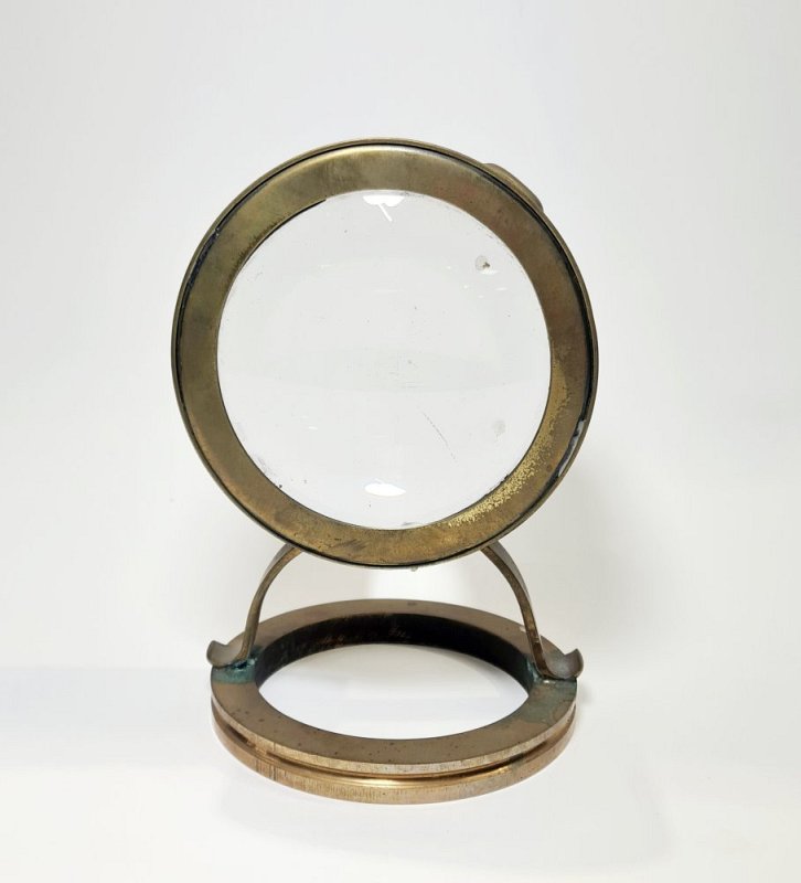 Lens On Stand