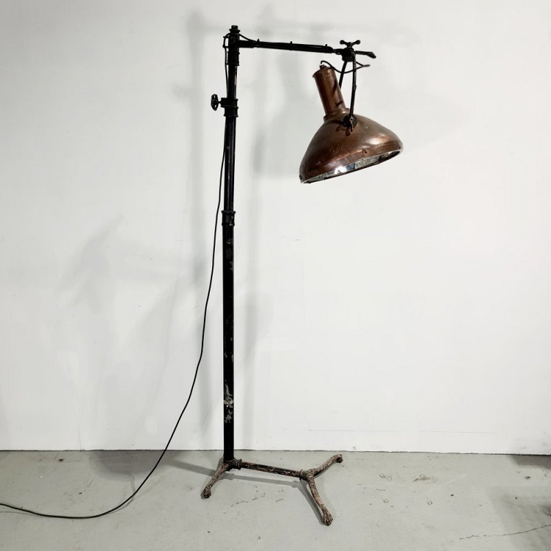 Period Operating Theatre Lamp