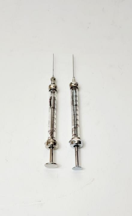 Period Retractable & Real Syringe Srt