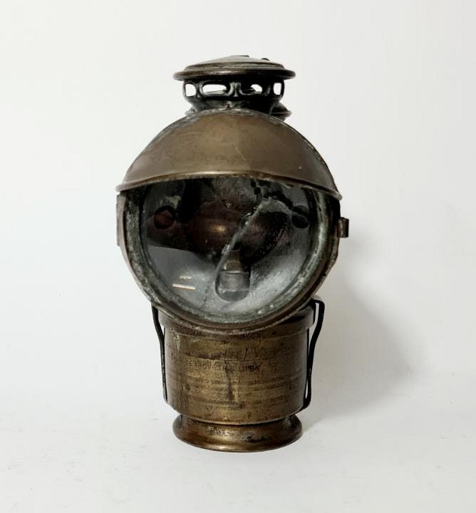Period Carriage Lamp