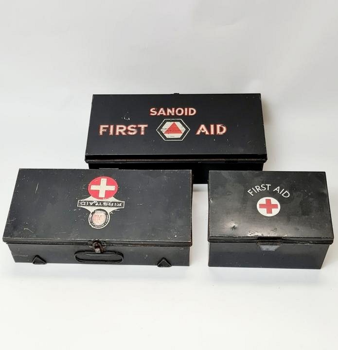 Vintage Metal First Aid Kit