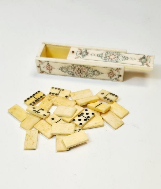 Miniature Bone Dominoes Set In Case