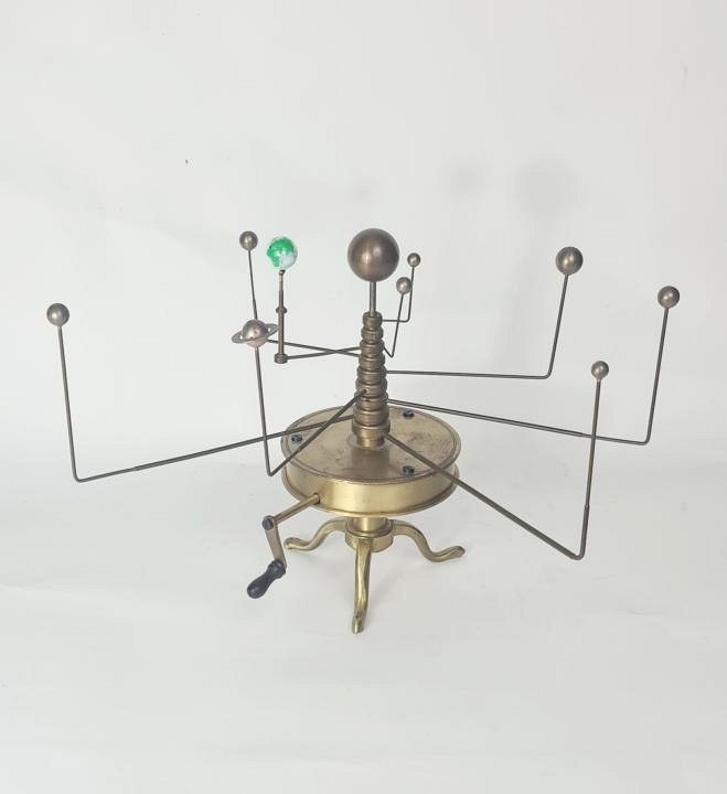 Antique Style Orrery/Planetarium