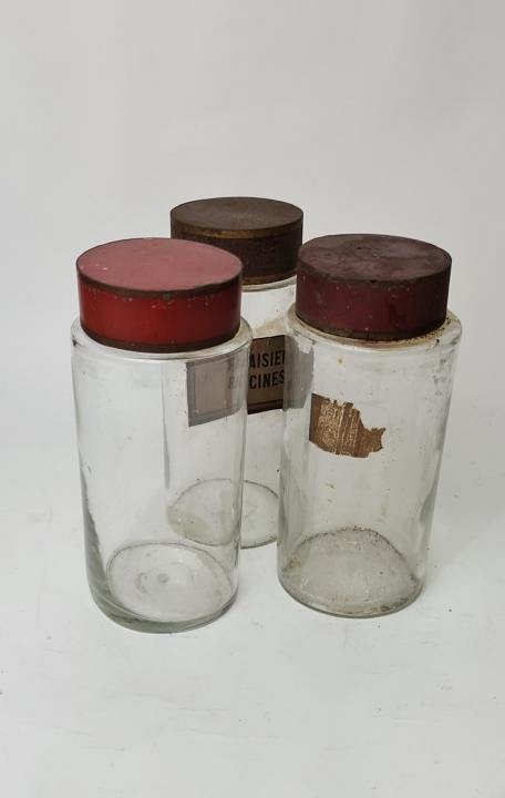 Glass Pharmacy Jars With Tin Lids