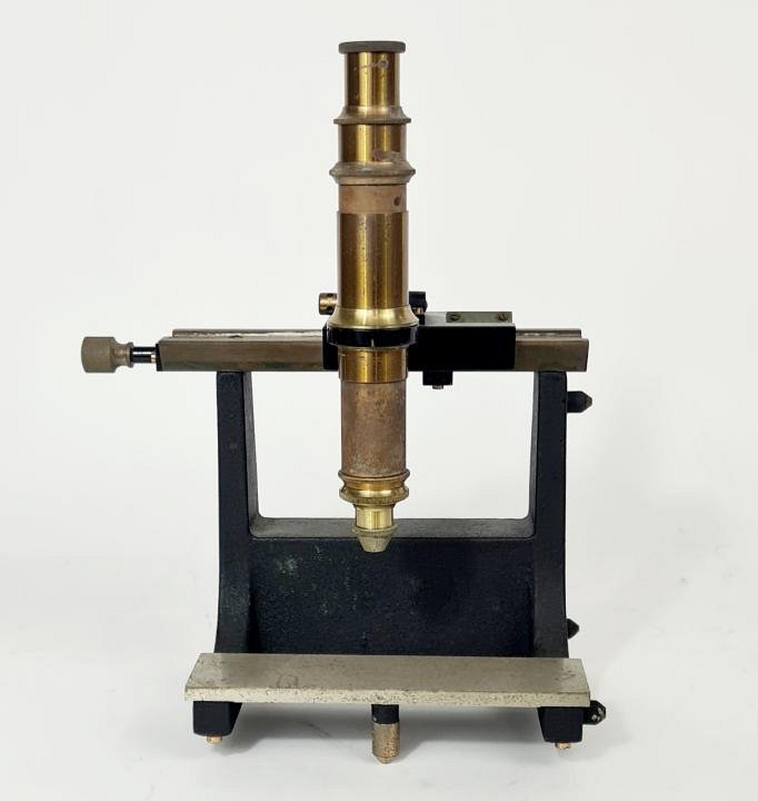 Travelling / Vernier Microscope