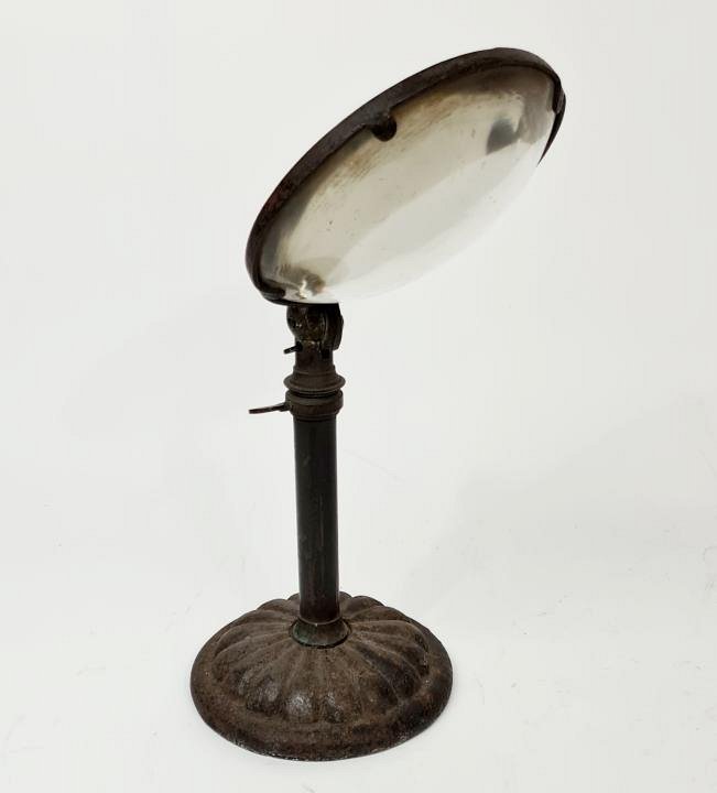 Magnifying Glass With Cast Iron Base