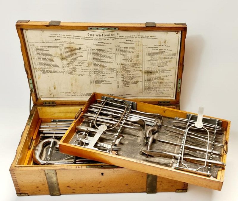 Surgeon’s Set