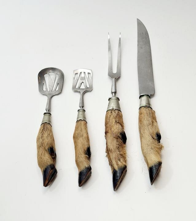 Deer Hoof Carving Set