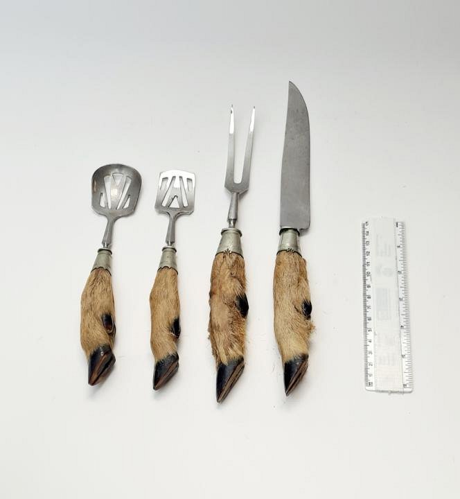 Deer Hoof Carving Set