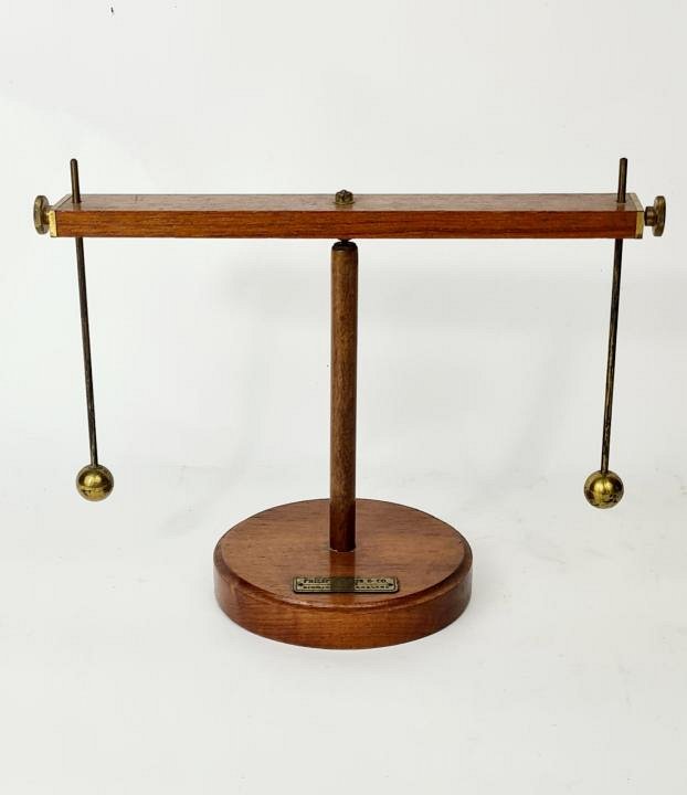 Balance Beam Apparatus