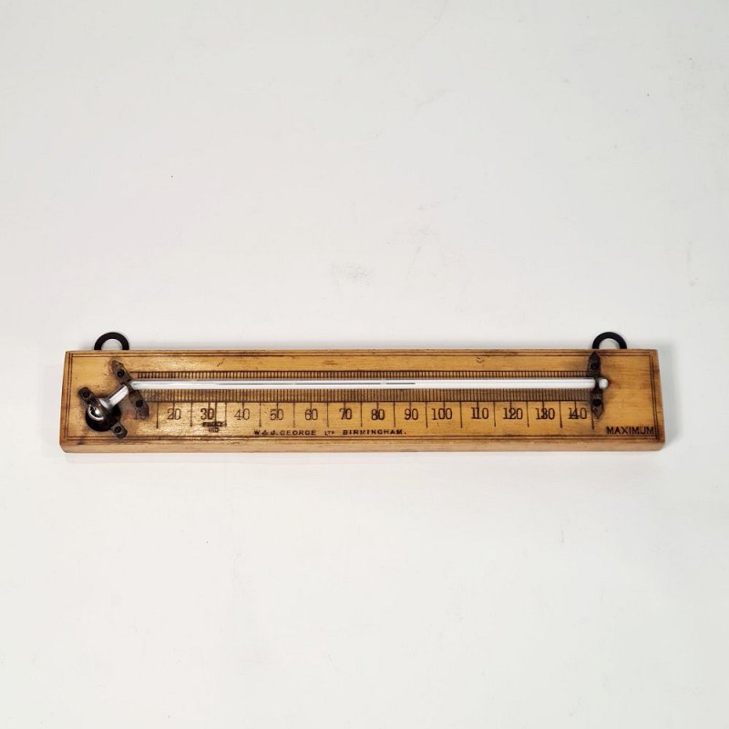 Wooden Wall Thermometer (horizontal)