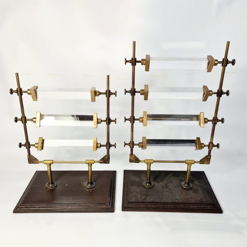 Triple Prism Apparatus