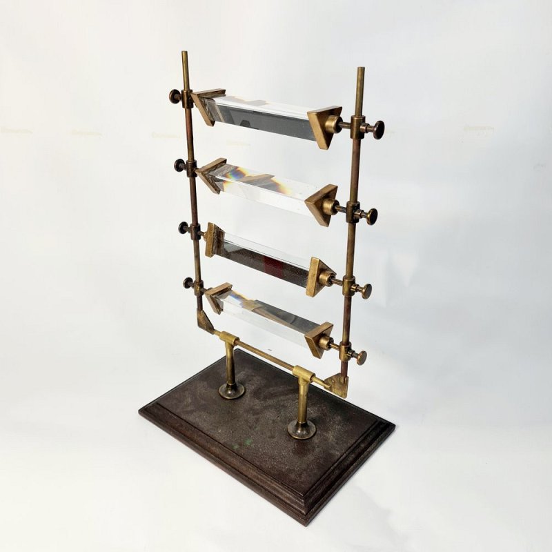 Quad Prism Apparatus