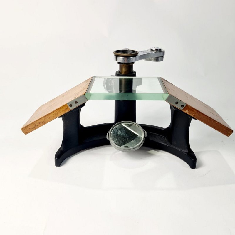 Dissecting Microscope