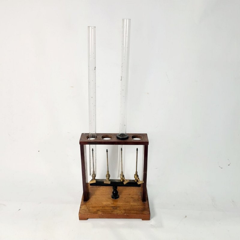 Gas Experiment Apparatus