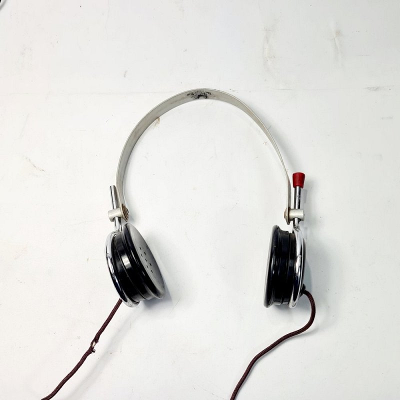 Period Headphones / Headset
