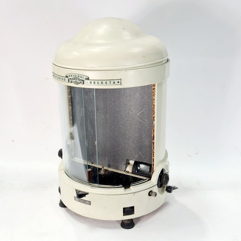 Empty Laboratory Scakes Case