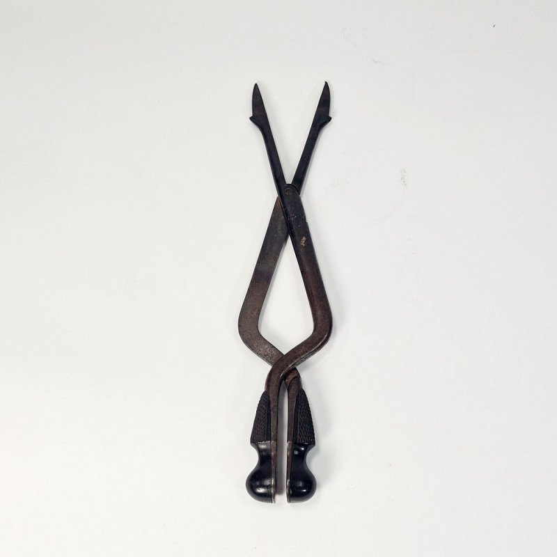 Ebony Handled Perforator
