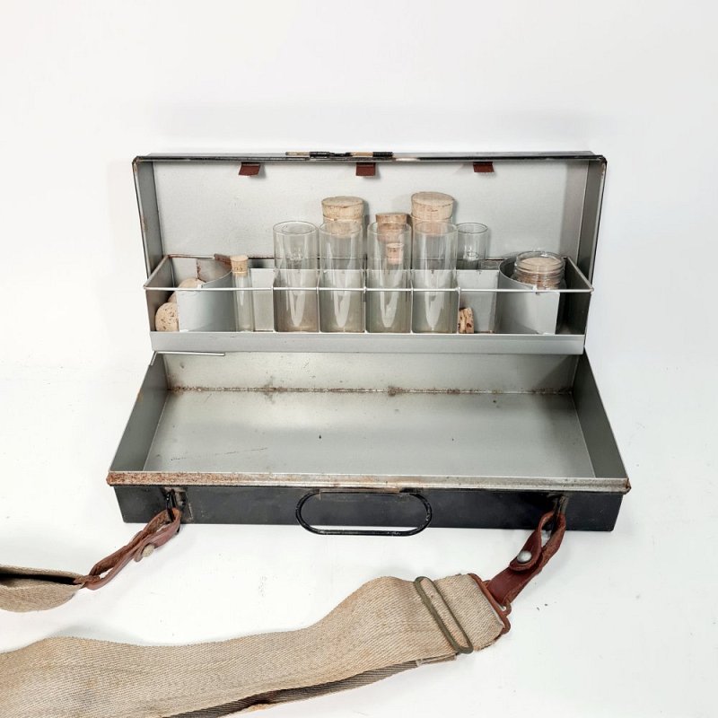 Metal Sample Collection Case
