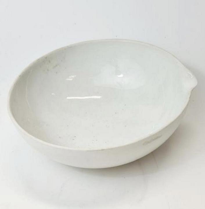 Large Ceramic Evaporation Dish