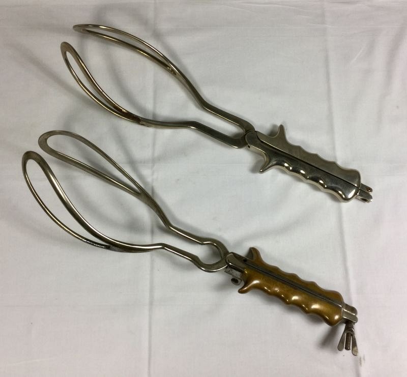 Birthing forceps