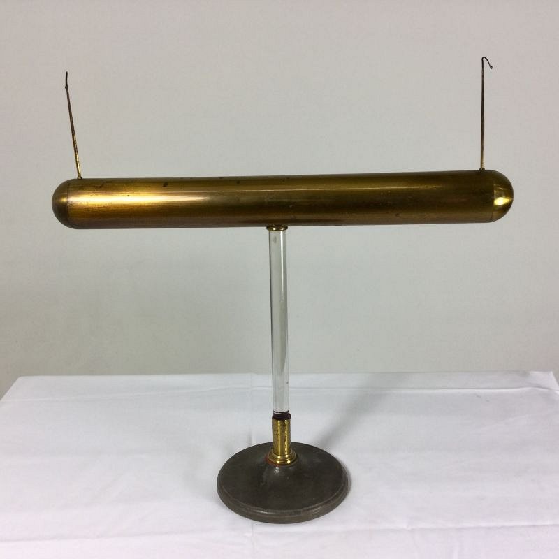 Brass electrostatic conductor