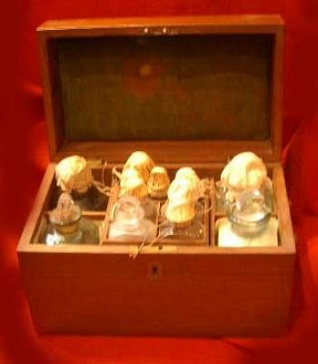 Compact medicine chest 19th c