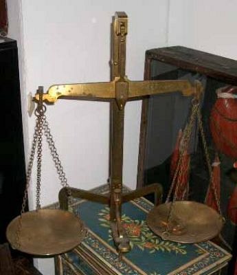 Brass weighing scales